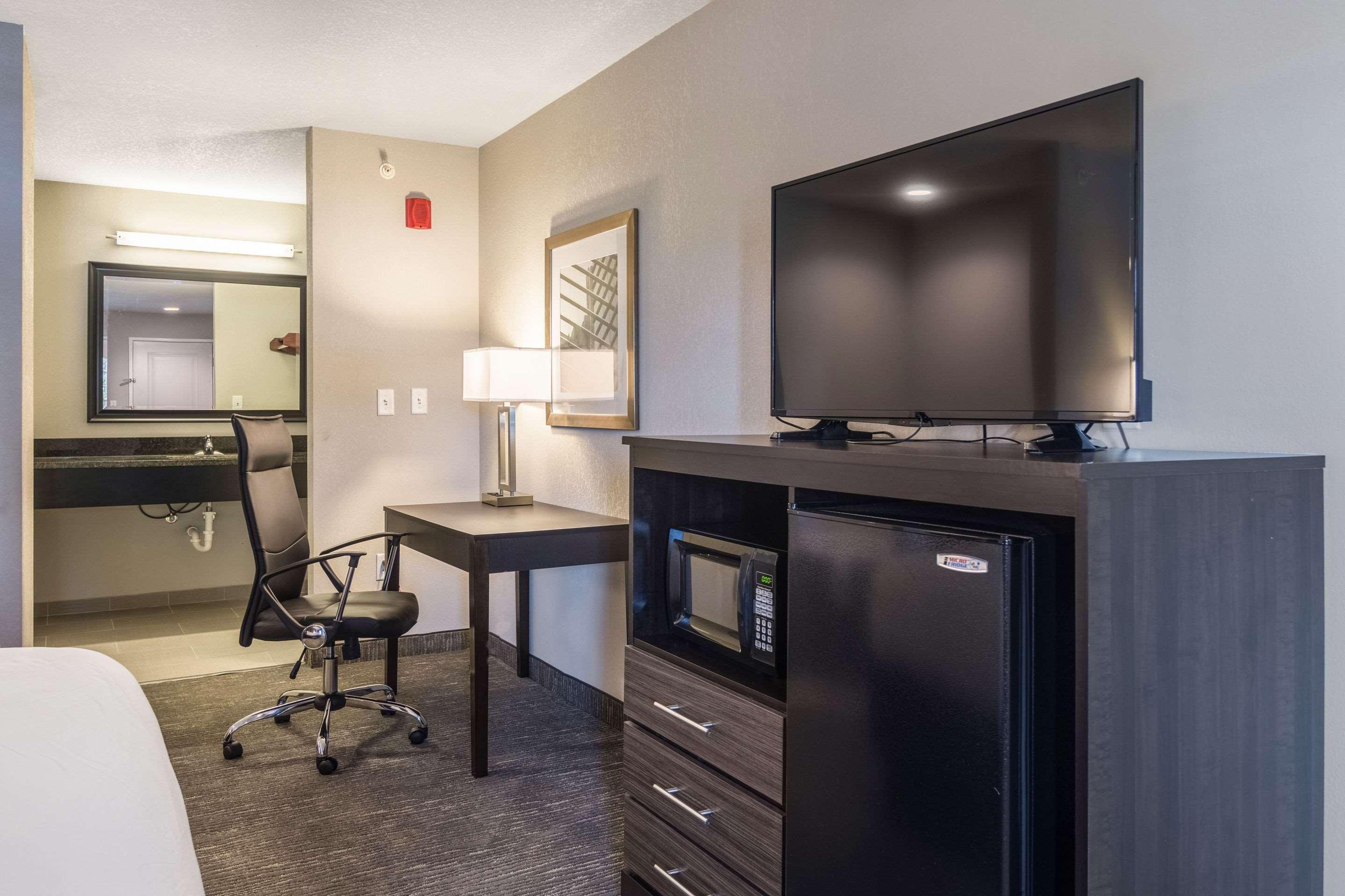 Econo Lodge Inn & Suites North Little Rock Near Riverfront Zewnętrze zdjęcie