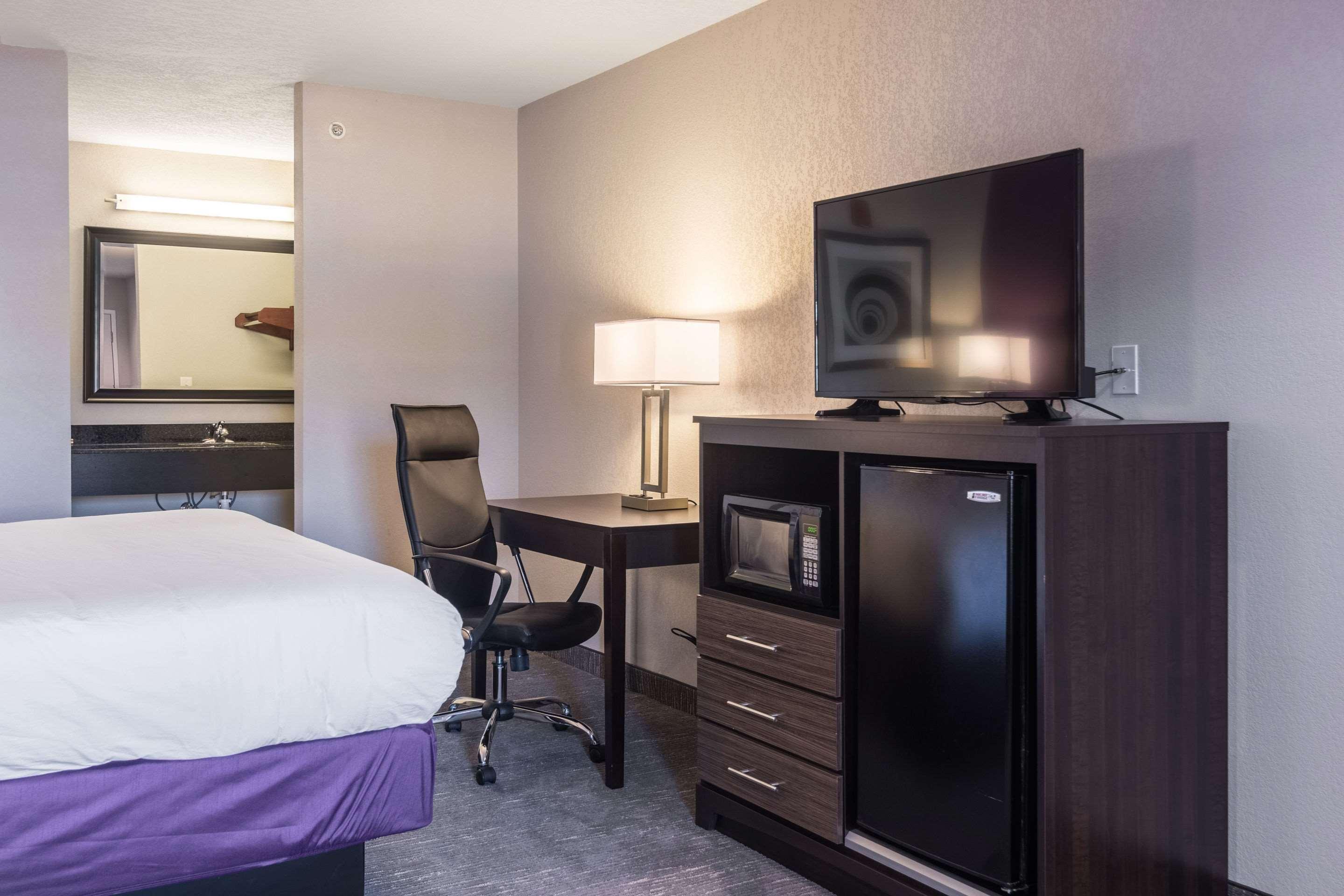 Econo Lodge Inn & Suites North Little Rock Near Riverfront Zewnętrze zdjęcie