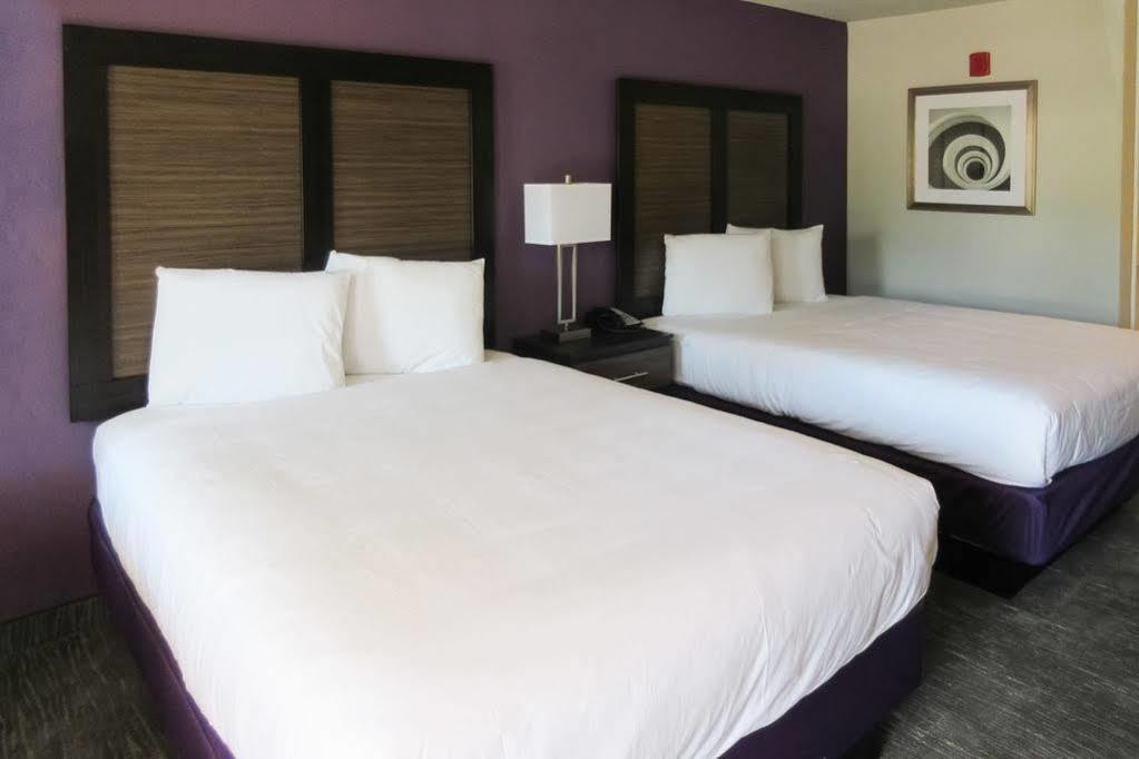 Econo Lodge Inn & Suites North Little Rock Near Riverfront Zewnętrze zdjęcie